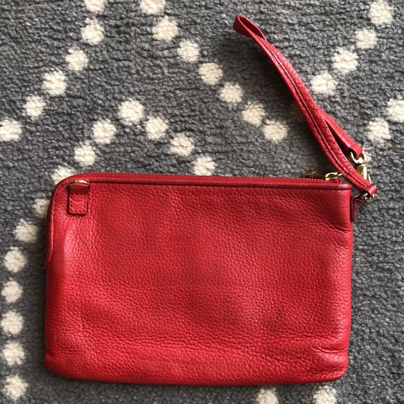 (Fossil) Cute RED Wristlet - Picture 2 of 4